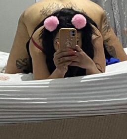 Başakşehir Escort Ön Sevişme Yapan Nazlı